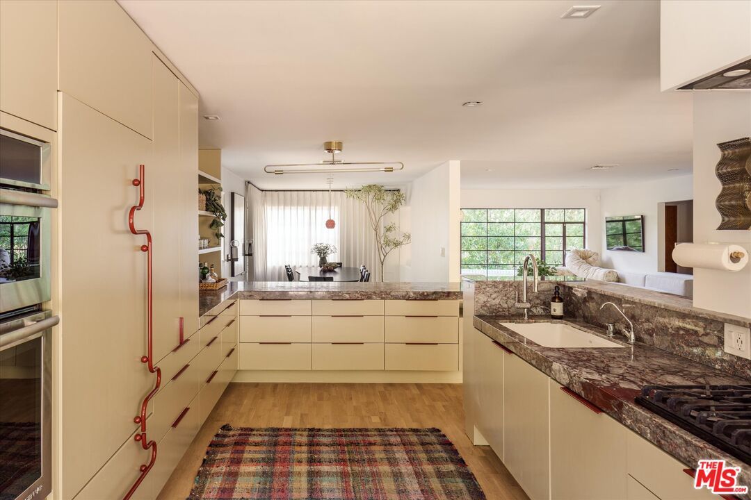 Interior, Kitchen, Pendant Lights, Wood Texture Flooring