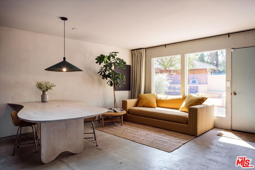 Dining room, Interior, Pendant Lights
