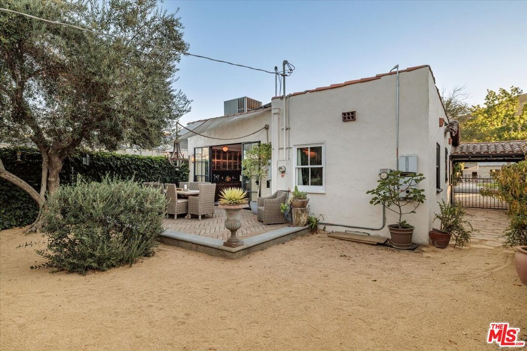 DE Listing image placeholder