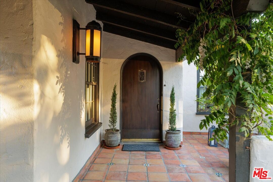 DE Listing image placeholder