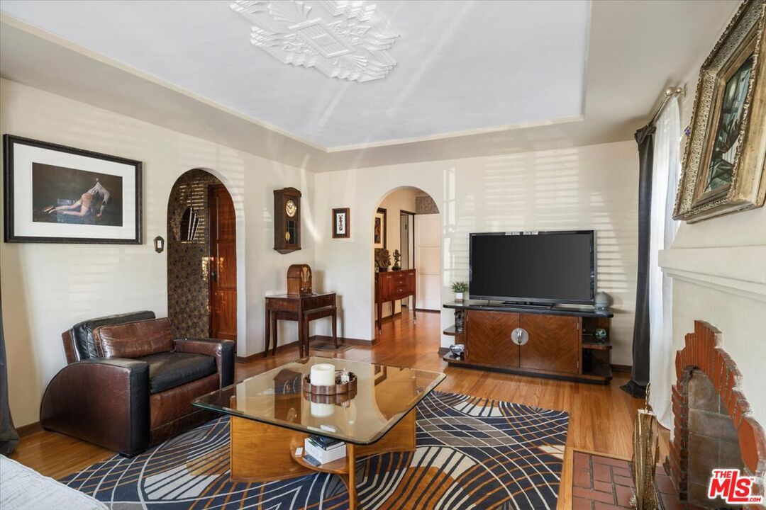 DE Listing image placeholder