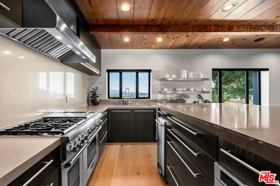 Interior, Kitchen, Recessed Lighting, Stainless Steel Appliances, Water, Wooden Beams, Wooden Ceilings, Wood Texture Flooring