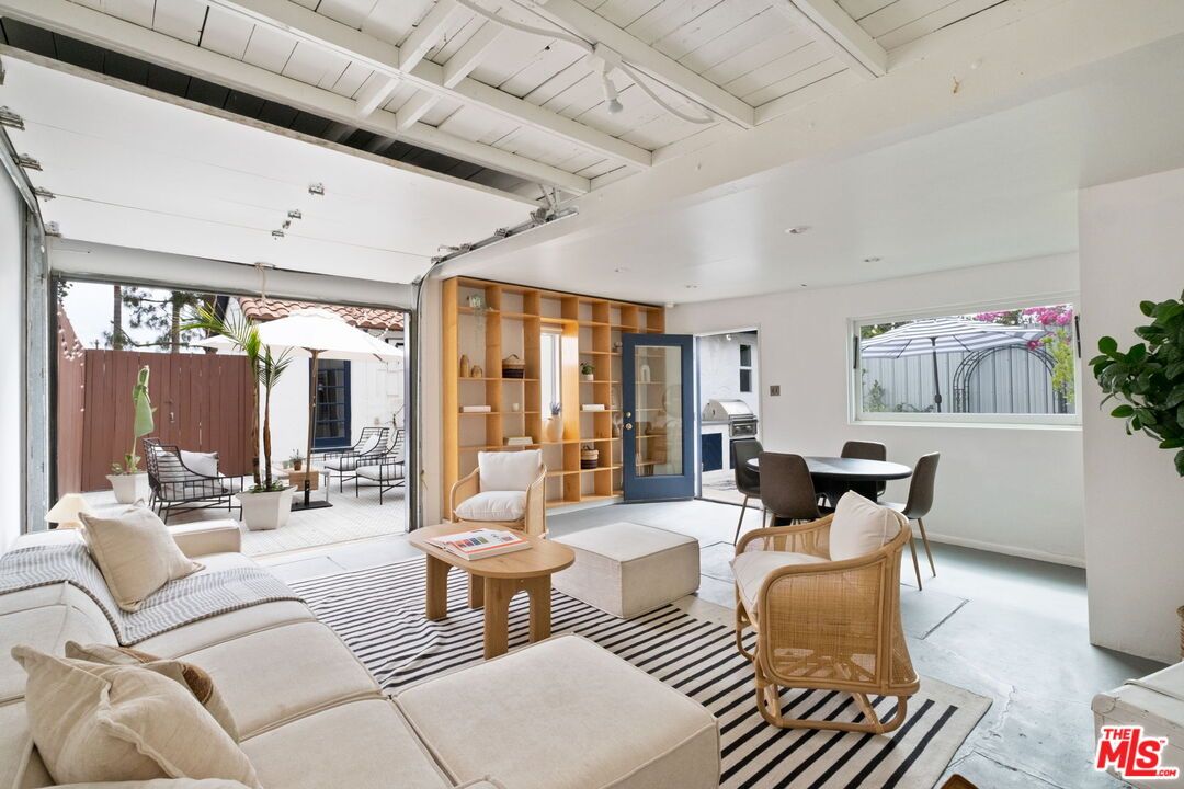 Dining room, Interior, Living room