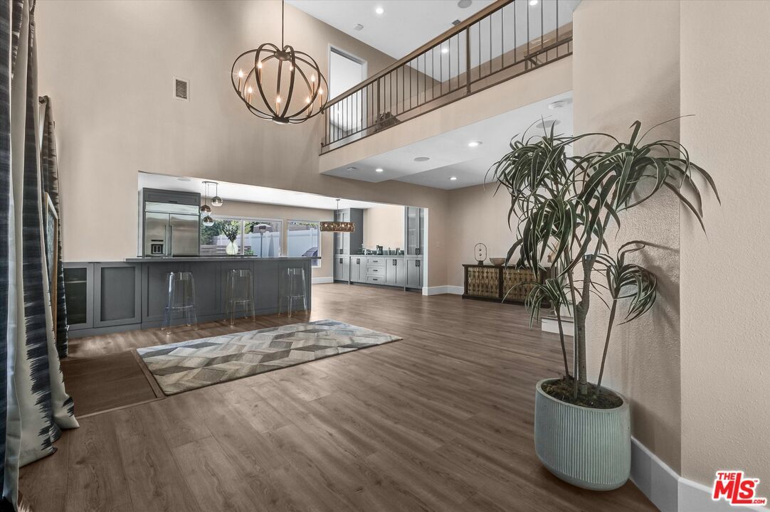 Chandelier, Interior, Pendant Lights, Recessed Lighting, Wood Texture Flooring