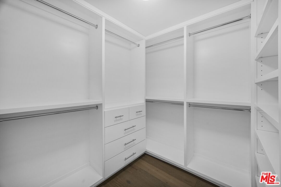 Interior, Recessed Lighting, Walk-in Closets, Wood Texture Flooring