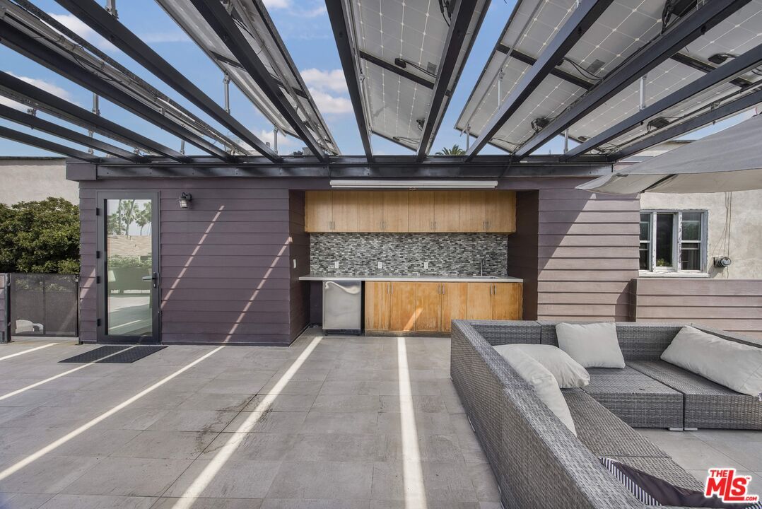 Exterior, Hot Tub