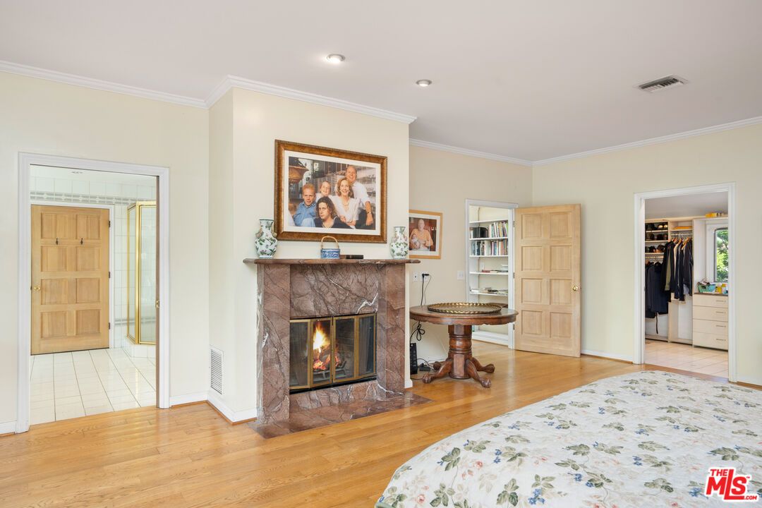 Fireplace, Interior, Recessed Lighting, Wood Texture Flooring