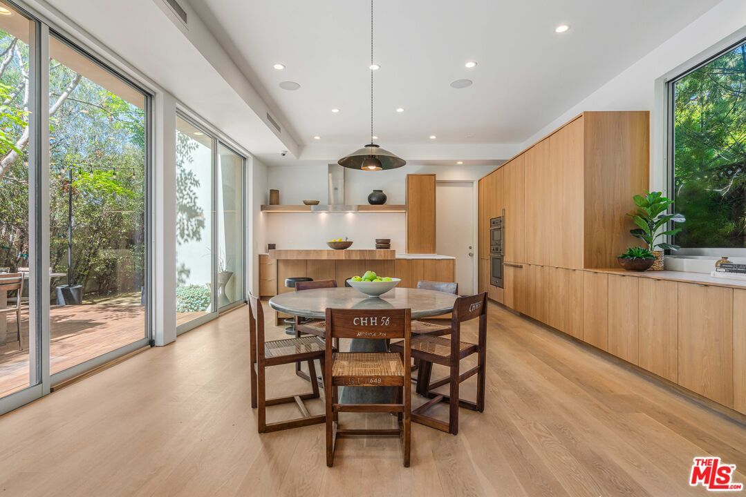 Dining room, Interior, Pendant Lights, Recessed Lighting, Wood Texture Flooring