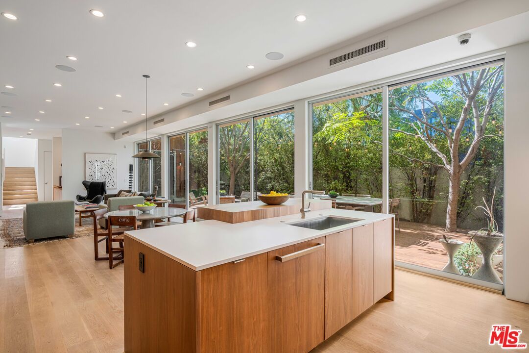 Dining room, Interior, Living room, Pendant Lights, Recessed Lighting, Wood Texture Flooring