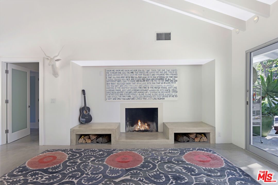 Fireplace, Interior