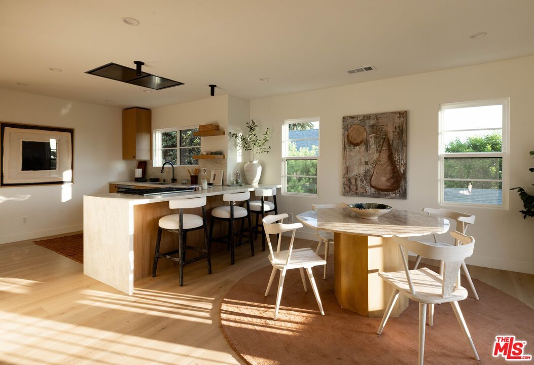 Dining room, Interior, Recessed Lighting, Wood Texture Flooring