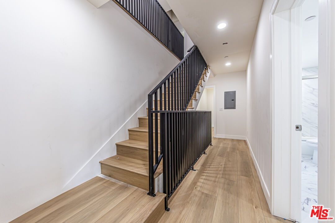 Interior, Marble, Recessed Lighting, Wood Texture Flooring