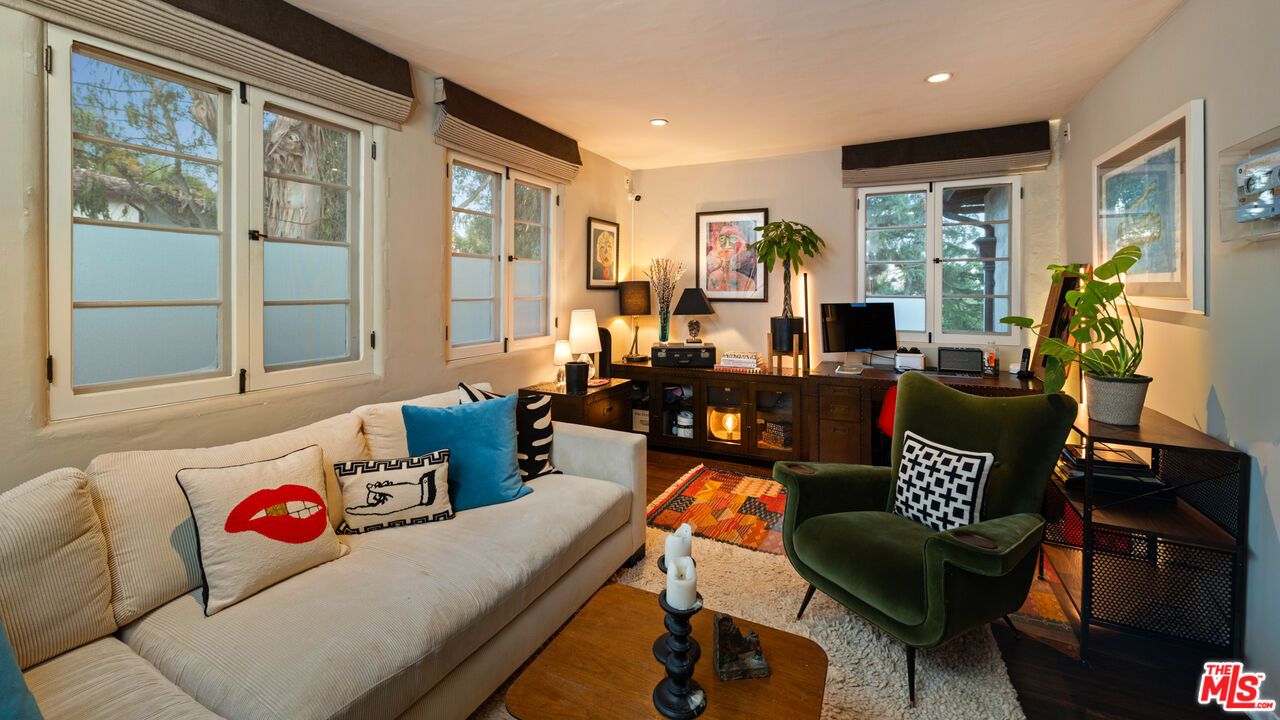 Home Office, Interior, Living room, Recessed Lighting, Wood Texture Flooring