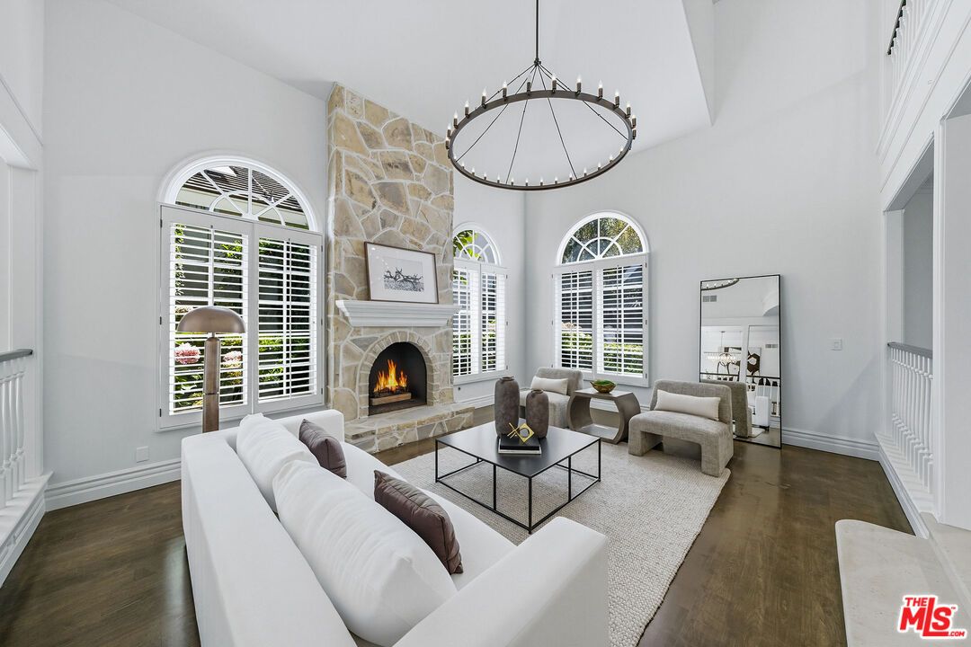 Fireplace, Interior, Living room, Pendant Lights, Stone Walls, Wood Texture Flooring