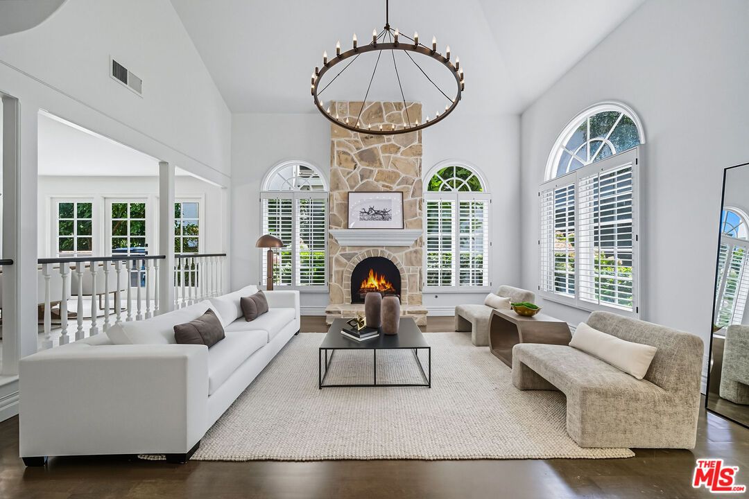 Fireplace, Interior, Living room, Pendant Lights, Stone Walls, Wood Texture Flooring