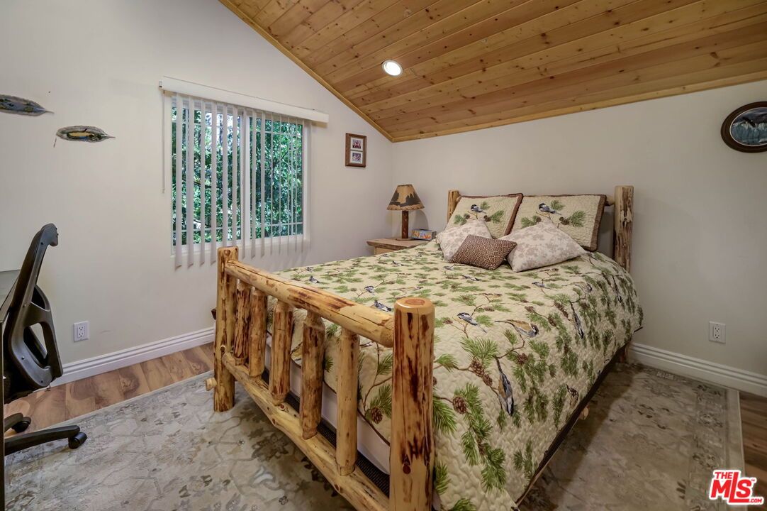 Bedroom, Interior, Recessed Lighting, Wooden Ceilings, Wood Texture Flooring