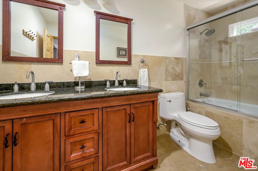 Bathroom, Dual Sink Vanities, Glass Shower, Interior