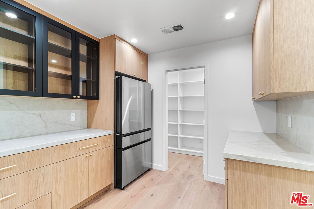 Interior, Kitchen, Marble Walls, Recessed Lighting, Wood Texture Flooring