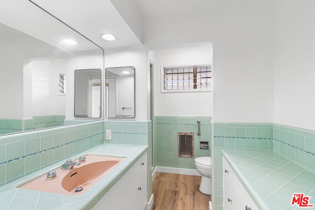 Bathroom, Interior, Recessed Lighting, Tile Countertops, Wood Texture Flooring