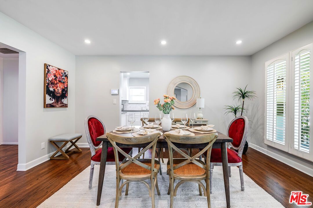 Dining room, Interior, Recessed Lighting, Wood Texture Flooring