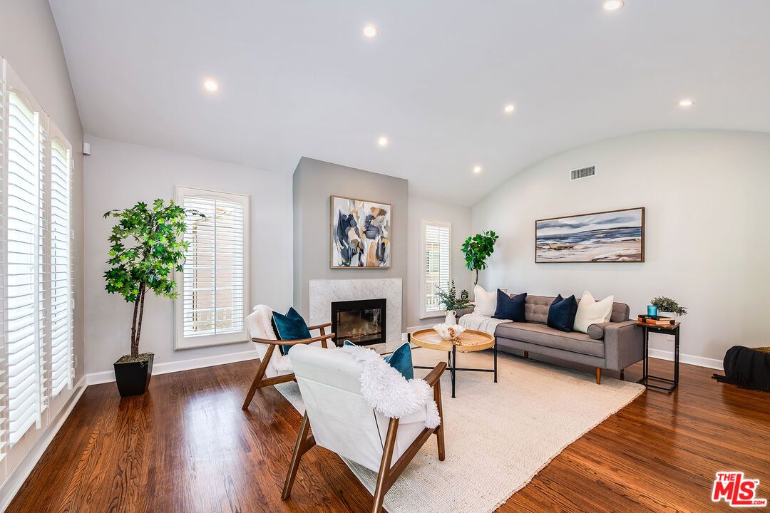 Fireplace, Interior, Living room, Recessed Lighting, Wood Texture Flooring