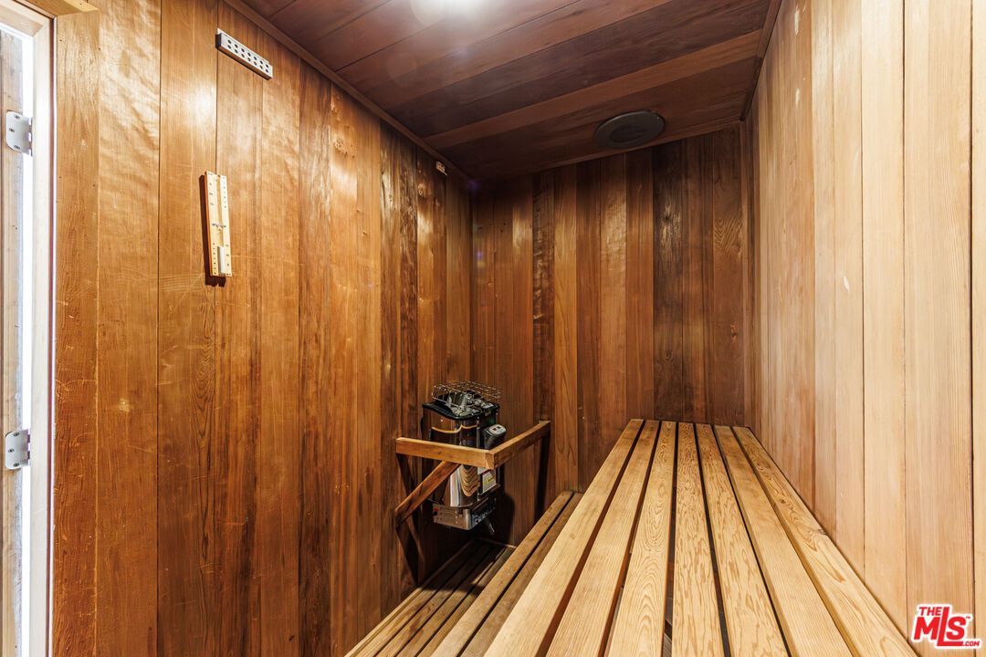 Interior, Recessed Lighting, Sauna Room