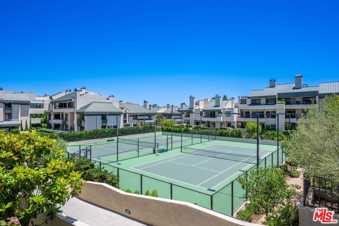 Exterior, Tennis Courts
