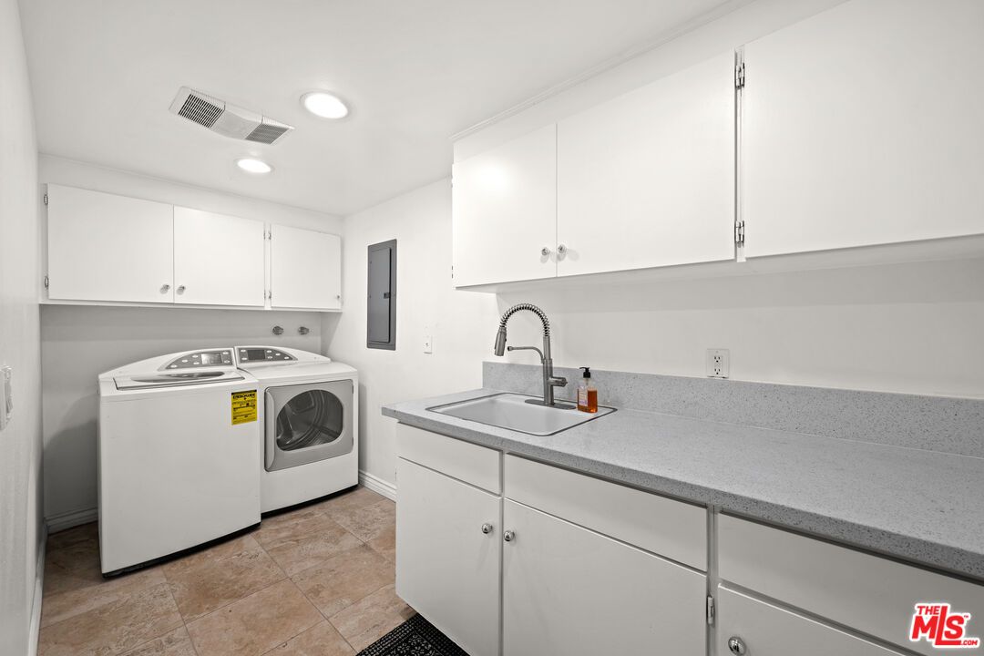 Interior, Recessed Lighting, Washer