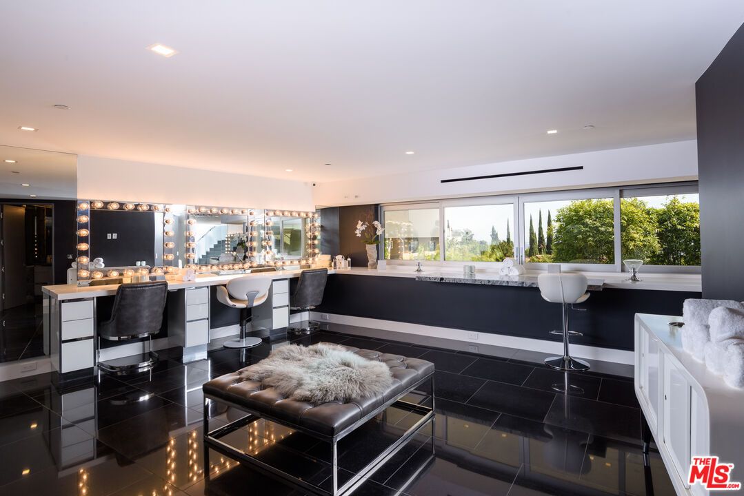 Interior, Pendant Lights, Recessed Lighting