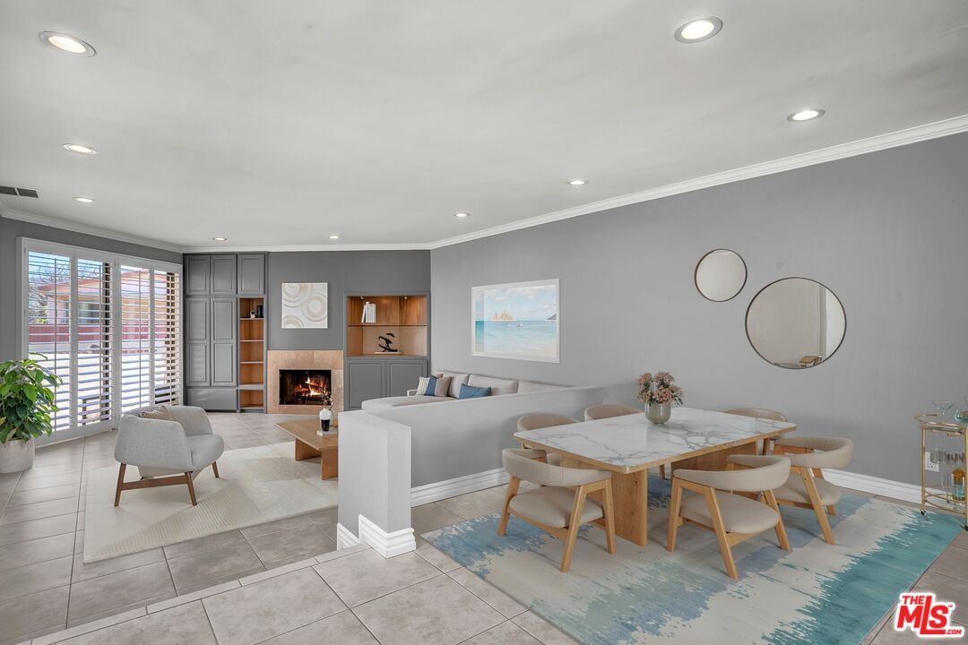 Dining room, Fireplace, Interior, Living room, Recessed Lighting