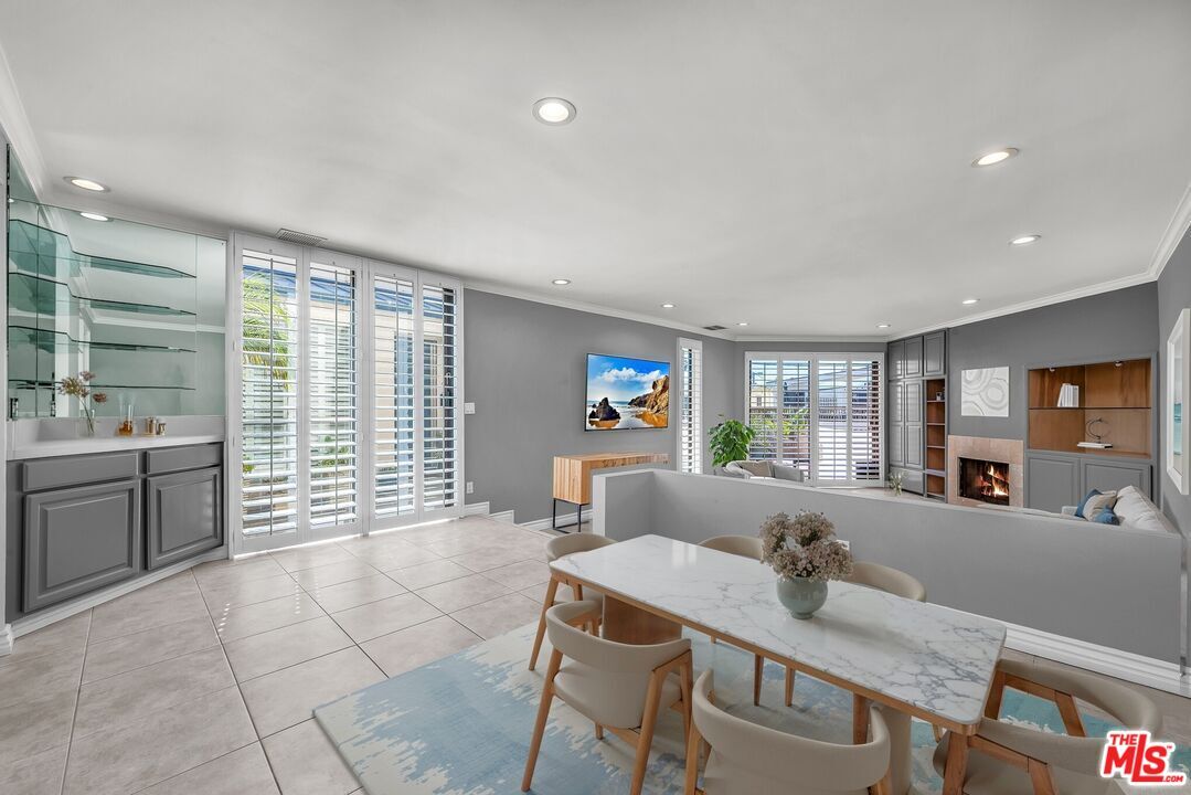 Dining room, Fireplace, Interior, Living room, Recessed Lighting