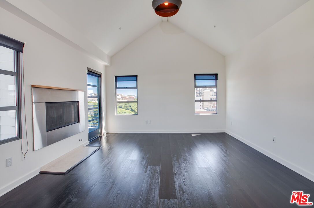 Empty room, Fireplace, Interior, Wood Texture Flooring