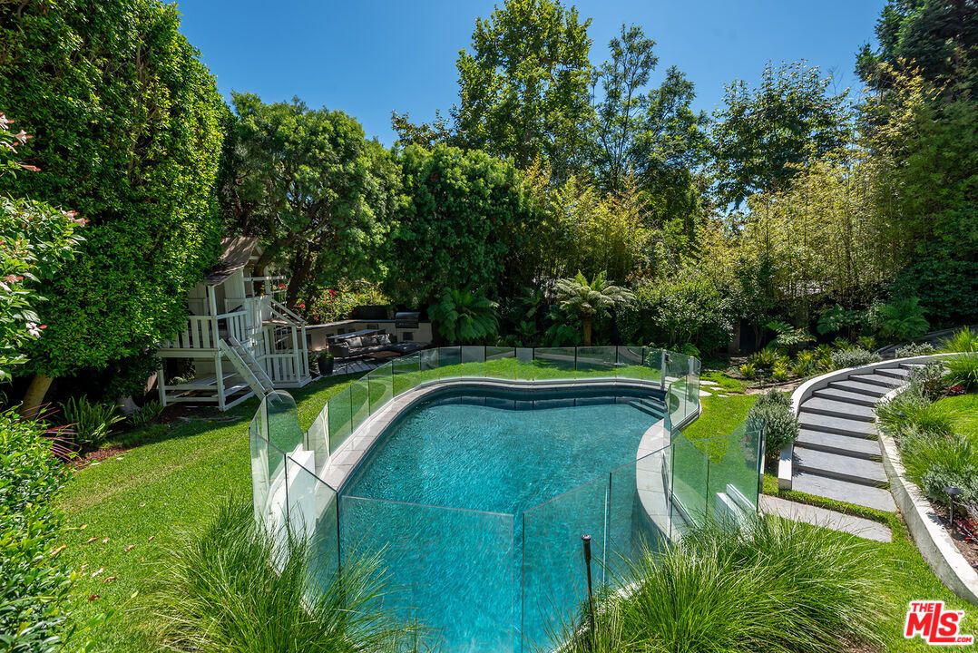 Backyard, Exterior, Pool