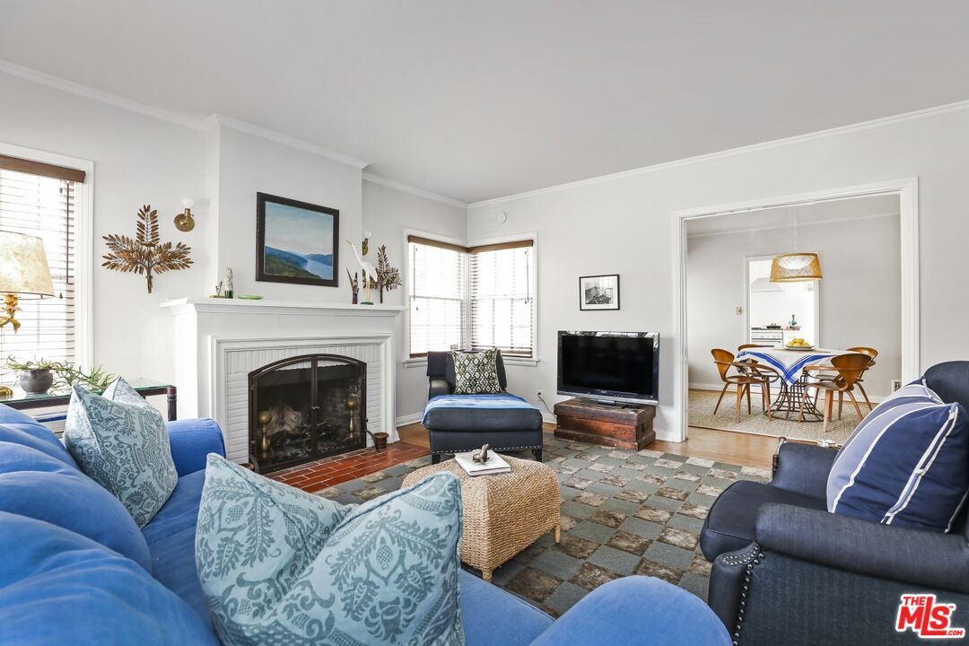 Dining room, Fireplace, Interior, Living room