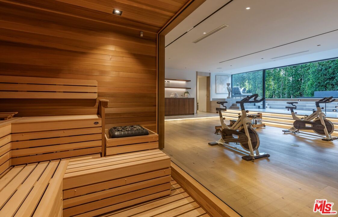 Fitness Equipment, Interior, Recessed Lighting, Sauna Room