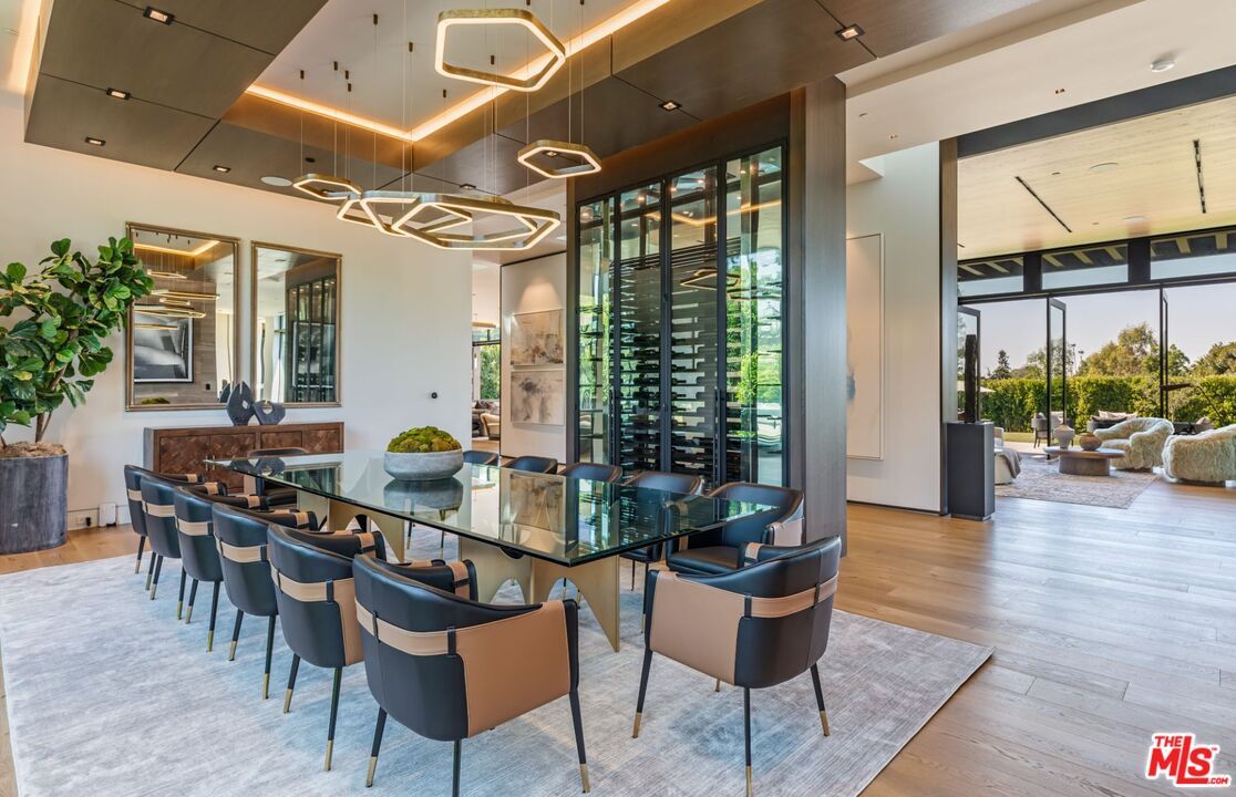 Dining room, Interior, Pendant Lights, Recessed Lighting, Wine Storage, Wood Texture Flooring