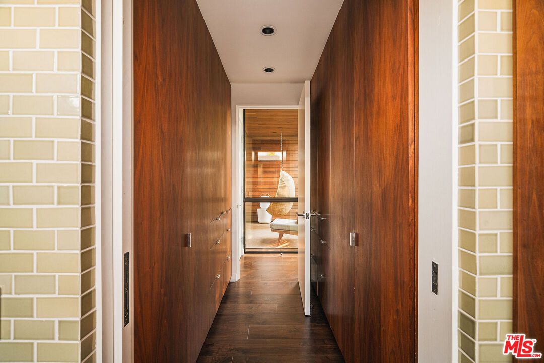 Interior, Recessed Lighting, Wood Texture Flooring, Wooden Walls