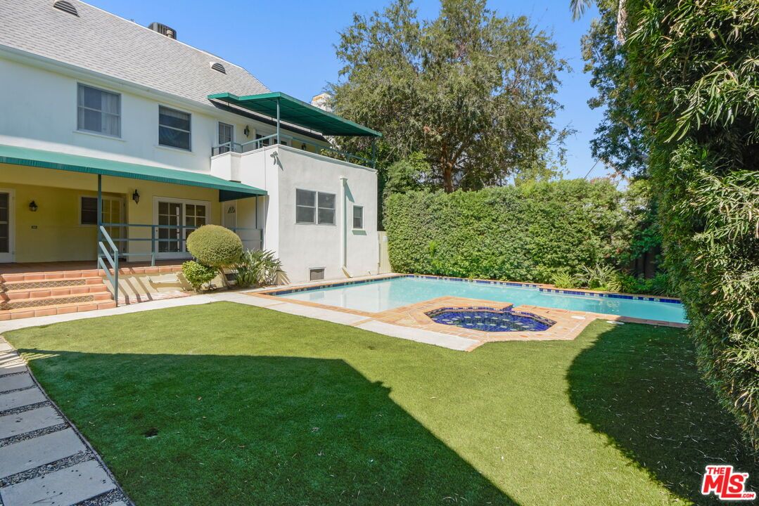 Backyard, Exterior, Pool