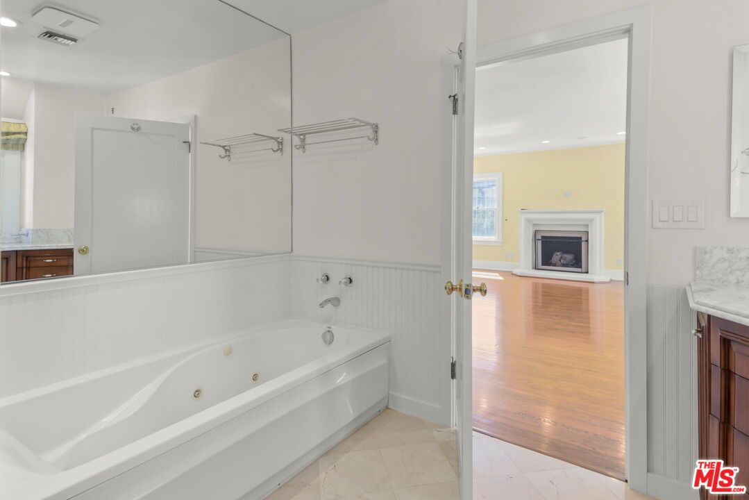 Bathroom, Fireplace, Interior, Recessed Lighting, Wood Texture Flooring