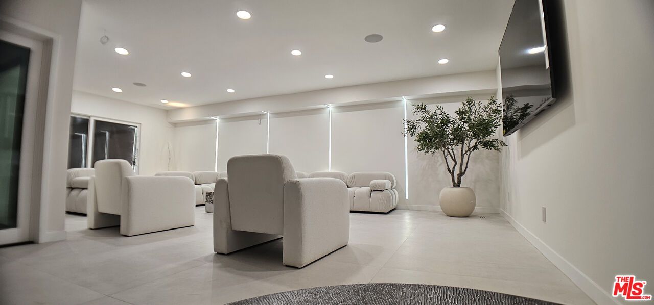 Interior, Recessed Lighting