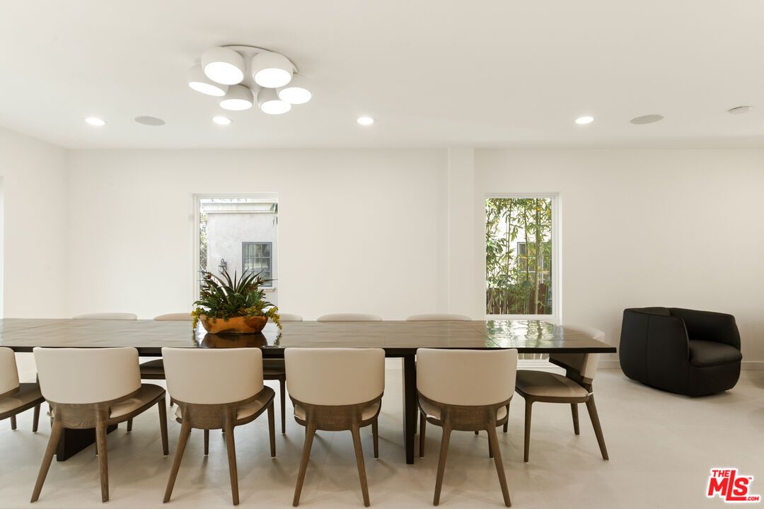 Dining room, Interior, Recessed Lighting