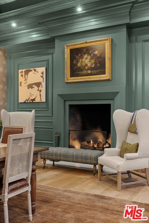 Fireplace, Interior, Recessed Lighting, Wood Texture Flooring