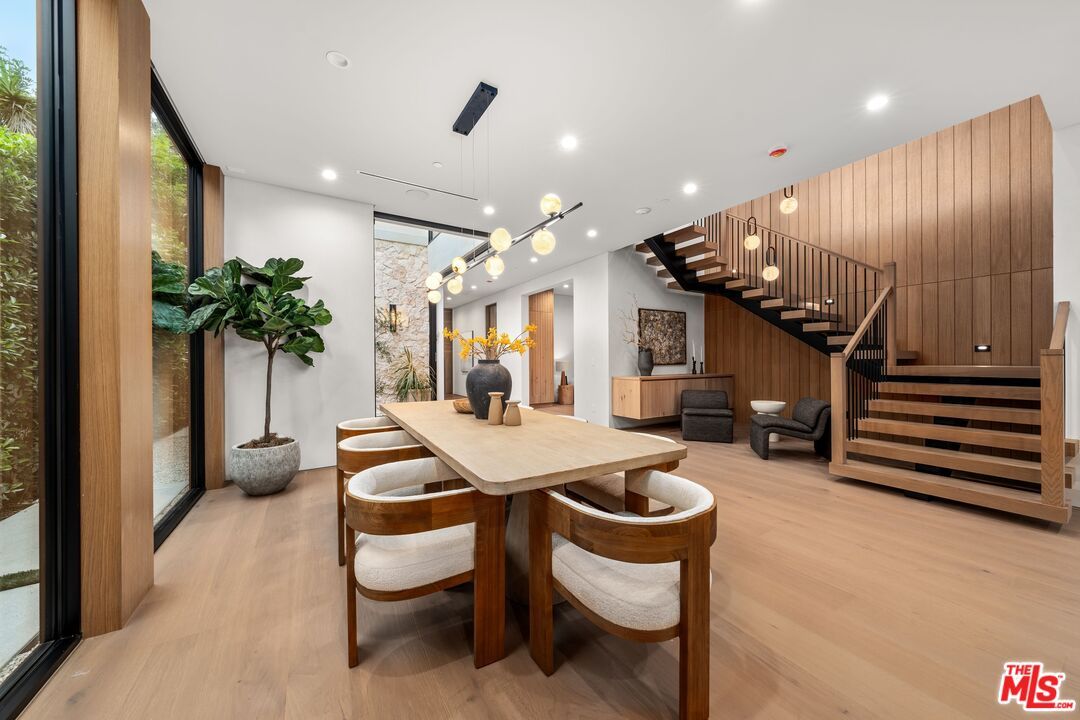 Dining room, Interior, Pendant Lights, Recessed Lighting, Wood Texture Flooring