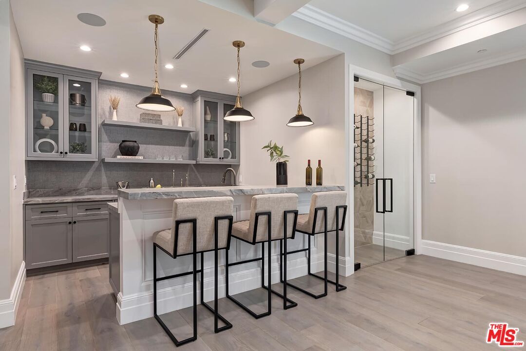 Interior, Kitchen, Pendant Lights, Recessed Lighting, Wine Storage, Wood Texture Flooring