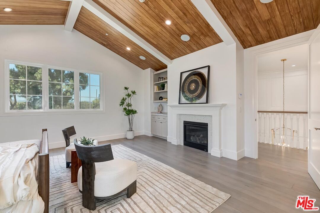 Fireplace, Interior, Recessed Lighting, Wooden Ceilings, Wood Texture Flooring