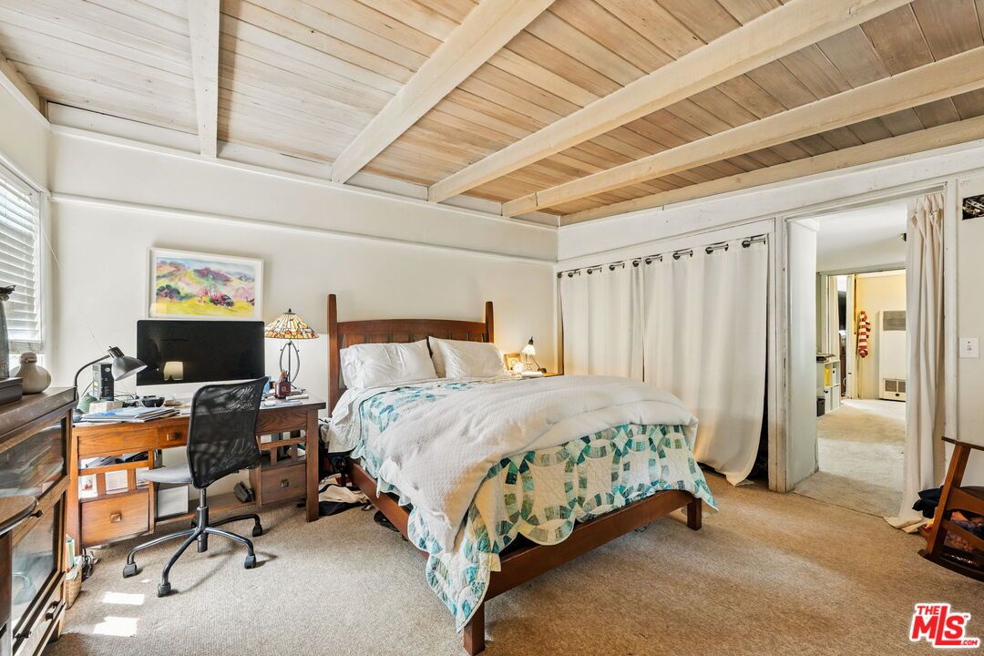 Bedroom, Home Office, Interior, Wooden Beams, Wooden Ceilings