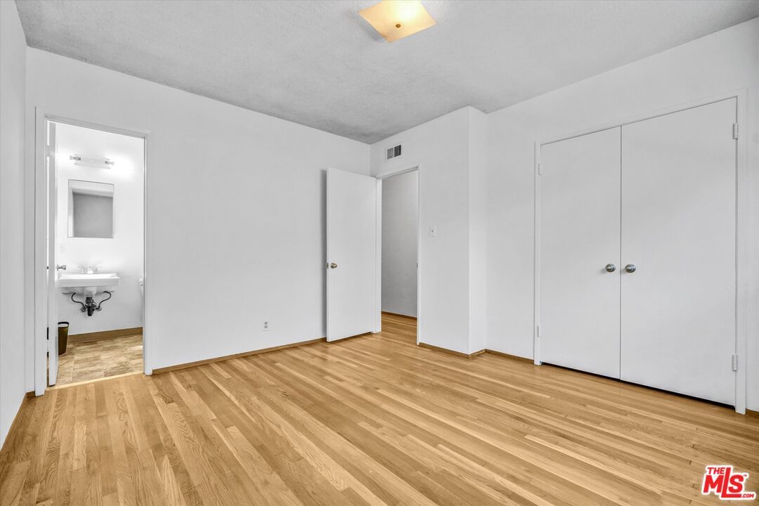 Bathroom, Empty room, Interior, Wood Texture Flooring
