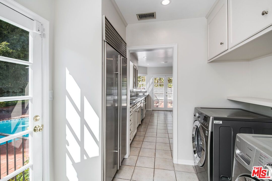 Interior, Recessed Lighting, Washer
