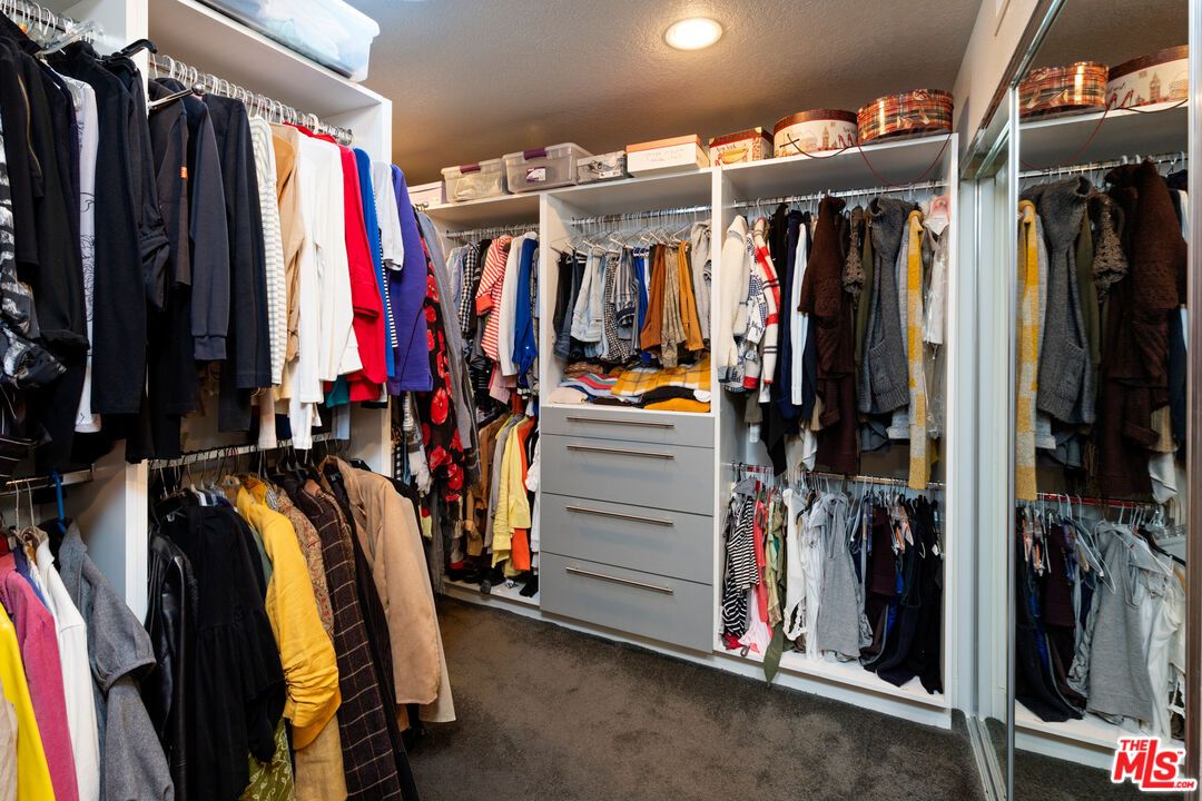 Interior, Recessed Lighting, Walk-in Closets