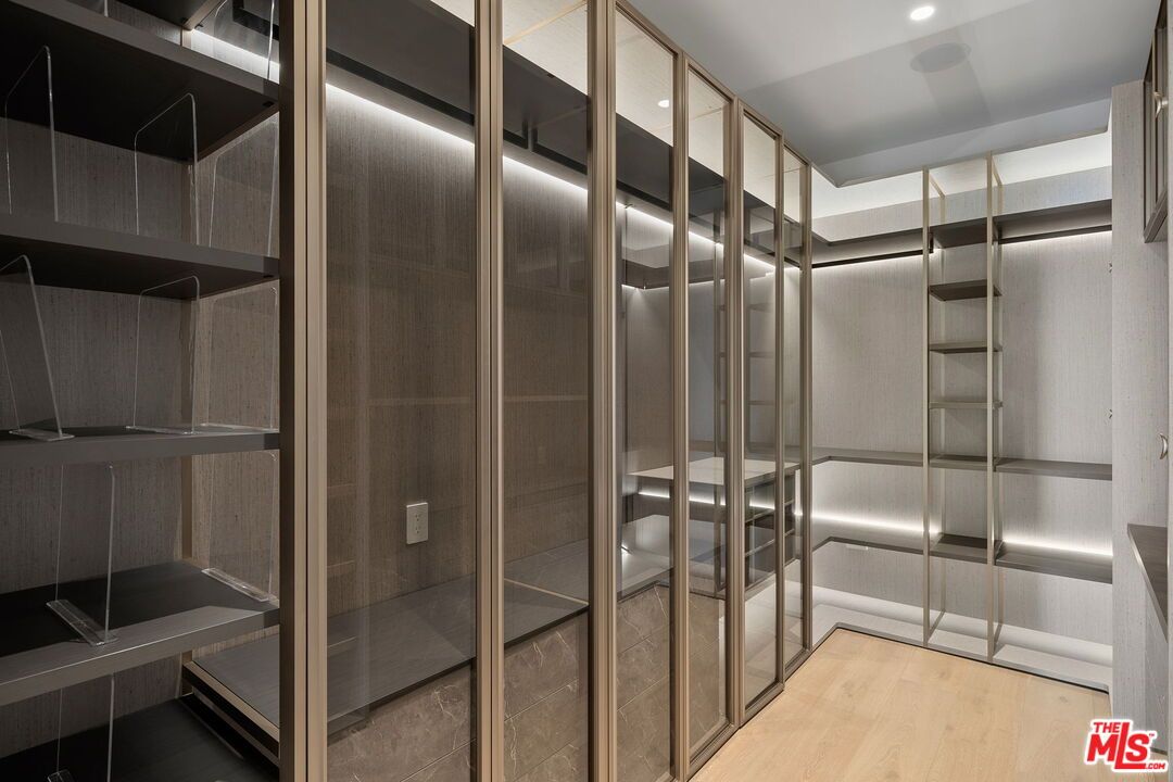 Interior, Recessed Lighting, Walk-in Closets, Wood Texture Flooring
